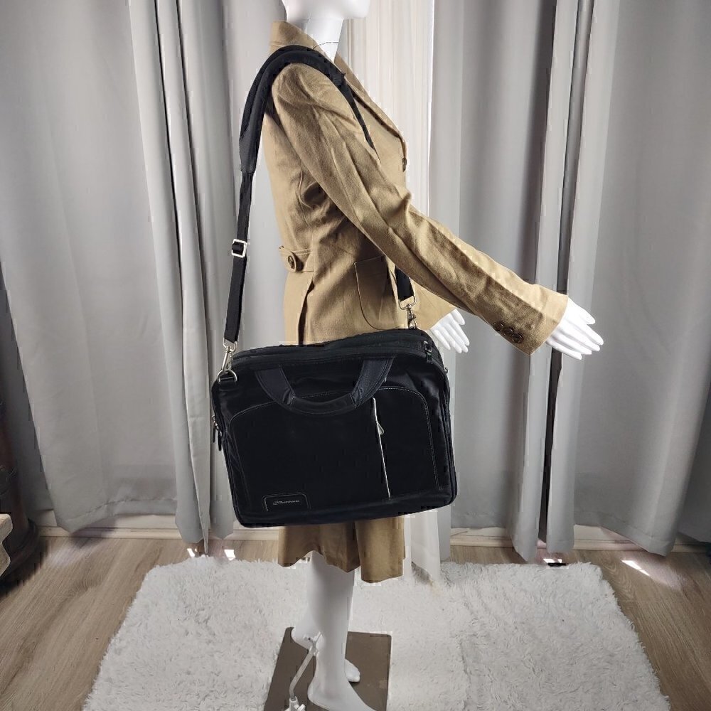 Brenthaven X-ray Friendly Notebook, Laptop Shoulder Case. 